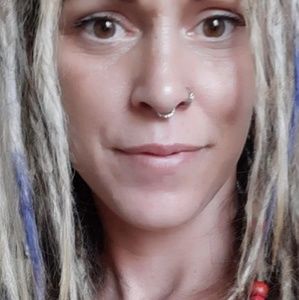 Meet your Posher, Anouska